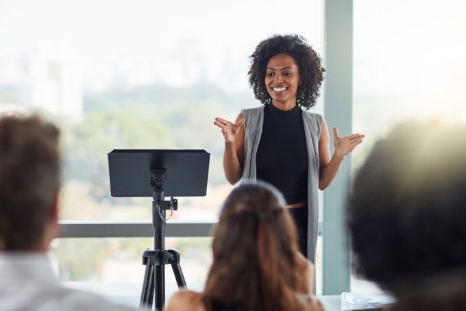 Electronic Office Management: The Modern Office