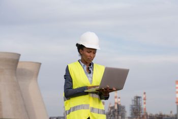 Economic Evaluation and Optimization of Mineral Projects